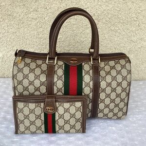 Vintage Gucci Boston Bag with Matching  Long Wallet Good Preowned Condition